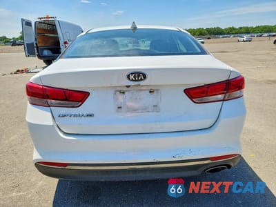 Zdjęcie 6 z 12 samochodu: 2016 KIA OPTIMA LX VIN:KNAGT4L34G5074065 - miniatura