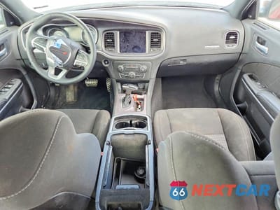 Zdjęcie 8 z 12 samochodu: 2021 DODGE CHARGER R/T VIN:2C3CDXCT8MH675018 - miniatura