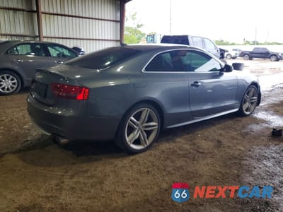 Trzecie zdjęcie samochodu z tyłu: 2012 AUDI S5 PRESTIGE VIN:WAUVVAFR0CA001809 - miniatura