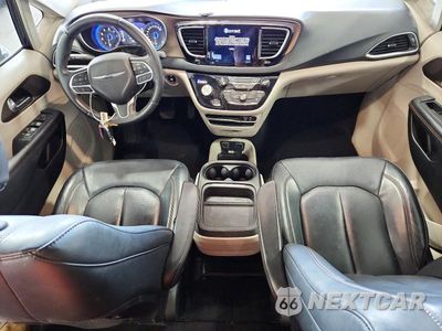Zdjęcie 8 z 13 samochodu: 2017 CHRYSLER PACIFICA TOURING L PLUS VIN:2C4RC1EG0HR532957 - miniatura