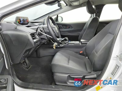 Zdjęcie 7 z 12 samochodu: 2025 TOYOTA PRIUS LE VIN:JTDACAAU9S3061299 - miniatura