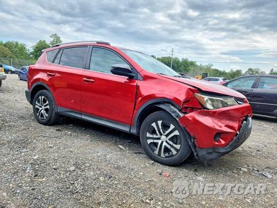 Czwarte zdjęcie samochodu z boku: 2015 TOYOTA RAV4 LE VIN:2T3BFREV2FW330646 - miniatura