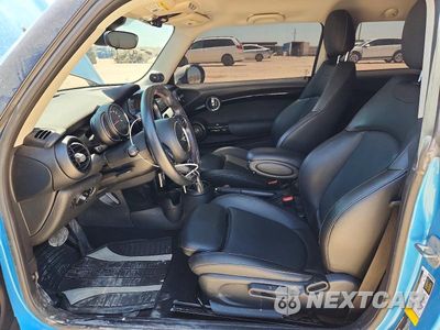 Zdjęcie 7 z 12 samochodu: 2019 MINI COOPER S VIN:WMWXP7C51K2A52366 - miniatura