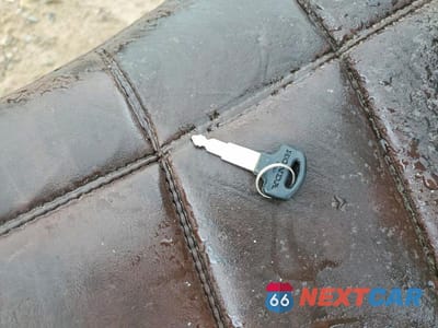 Zdjęcie 8 z 9 samochodu: 1984 HONDA GL1200 A VIN:1HFSC1423EA023930 - miniatura