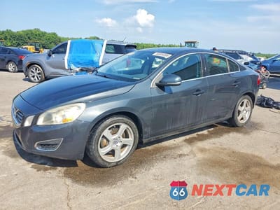 Drugie zdjęcie samochodu z przodu: 2013 VOLVO S60 T5 VIN:YV1612FS5D1212771 - miniatura