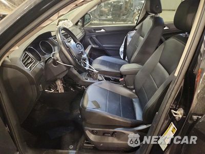 Zdjęcie 7 z 13 samochodu: 2019 VOLKSWAGEN TIGUAN SE VIN:3VV2B7AX7KM200849 - miniatura