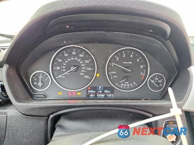 Zdjęcie 9 z 13 samochodu: 2018 BMW 320 I VIN:WBA8A9C50JK623147 - miniatura