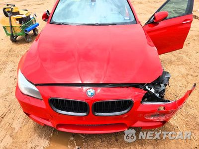 Zdjęcie 11 z 13 samochodu: 2013 BMW M5 VIN:WBSFV9C59DC773134 - miniatura