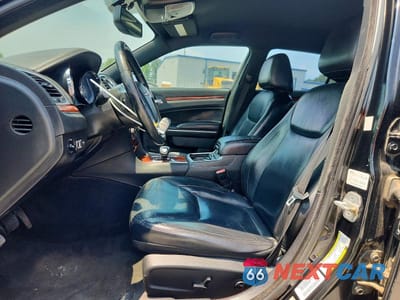 Zdjęcie 7 z 12 samochodu: 2012 CHRYSLER 300 LIMITED VIN:2C3CCACG3CH310344 - miniatura