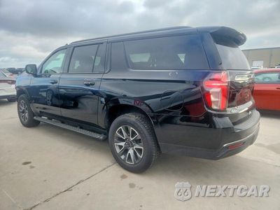 Drugie zdjęcie samochodu z przodu: 2022 CHEVROLET SUBURBAN K1500 Z71 VIN:1GNSKDKD0NR228763 - miniatura