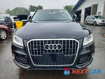 Piąte zdjęcie samochodu w środku: 2017 AUDI Q5 PREMIUM PLUS VIN:WA1L2AFP1HA012756 - miniatura