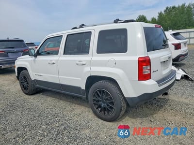 Drugie zdjęcie samochodu z przodu: 2014 JEEP PATRIOT LIMITED VIN:1C4NJRCB1ED685081 - miniatura