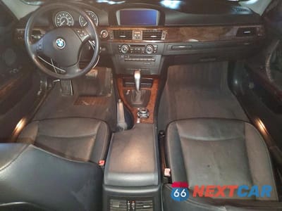 Zdjęcie 8 z 12 samochodu: 2010 BMW 328 XI VIN:WBAPK7C55AA461826 - miniatura