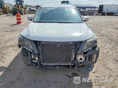 Piąte zdjęcie samochodu w środku: 2017 NISSAN PATHFINDER S VIN:5N1DR2MNXHC690788 - miniatura