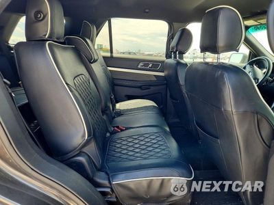 Zdjęcie 11 z 13 samochodu: 2017 FORD EXPLORER XLT VIN:1FM5K8D80HGA69218 - miniatura