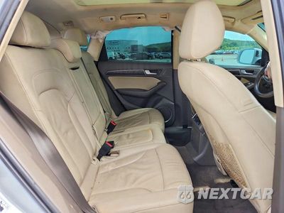 Zdjęcie 11 z 14 samochodu: 2016 AUDI Q5 PREMIUM PLUS VIN:WA1L2AFP8GA138546 - miniatura