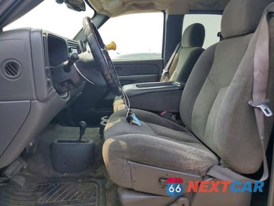 Zdjęcie 7 z 12 samochodu: 2006 CHEVROLET SILVERADO K1500 VIN:2GCEK19B161109588 - miniatura