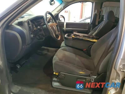 Zdjęcie 7 z 12 samochodu: 2007 GMC NEW SIERRA C1500 VIN:2GTEC13J271576050 - miniatura