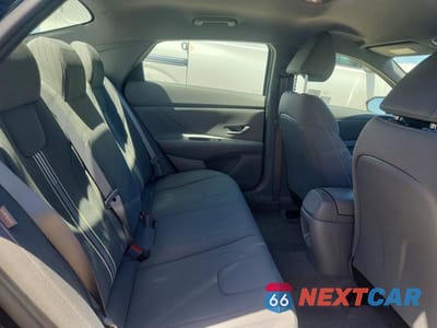 Zdjęcie 10 z 12 samochodu: 2025 HYUNDAI ELANTRA HYBRID BLUE VIN:KMHLM4DJ3SU150381 - miniatura
