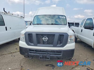 Piąte zdjęcie samochodu w środku: 2015 NISSAN NV 3500 HD S VIN:1N6AF0LX5FN803133 - miniatura