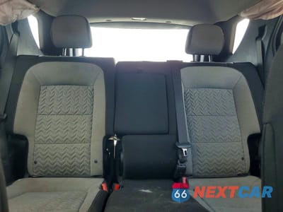 Zdjęcie 10 z 14 samochodu: 2022 CHEVROLET EQUINOX LS VIN:2GNAXHEV5N6152459 - miniatura