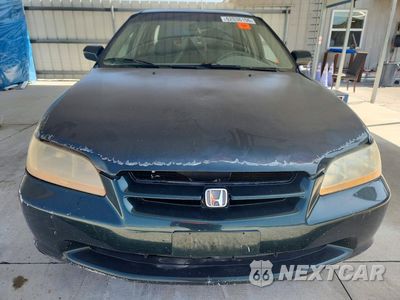Piąte zdjęcie samochodu w środku: 1998 HONDA ACCORD EX VIN:1HGCG565XWA086155 - miniatura