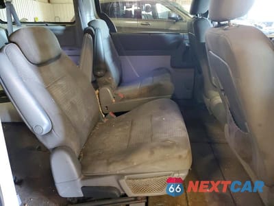 Zdjęcie 10 z 12 samochodu: 2010 CHRYSLER TOWN & COUNTRY TOURING VIN:2A4RR5D18AR151506 - miniatura