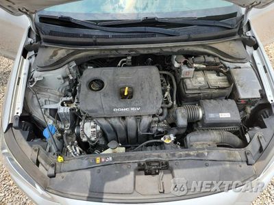 Zdjęcie 11 z 12 samochodu: 2018 HYUNDAI ELANTRA SE VIN:5NPD74LF0JH359549 - miniatura