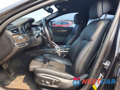 Zdjęcie 7 z 12 samochodu: 2013 BMW 740 LI VIN:WBAYE4C58DD136987 - miniatura