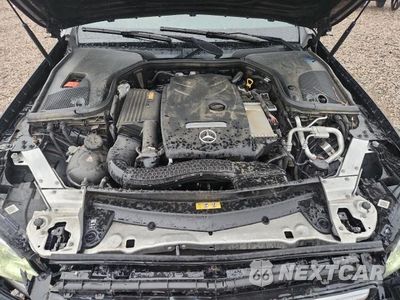 Zdjęcie 11 z 12 samochodu: 2017 MERCEDES-BENZ E 300 4MATIC VIN:WDDZF4KB7HA274495 - miniatura