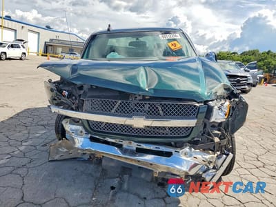 Piąte zdjęcie samochodu w środku: 2003 CHEVROLET SILVERADO C2500 HEAVY DUTY VIN:1GCHC23163F125743 - miniatura