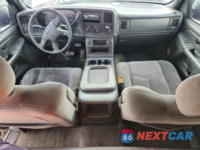 Zdjęcie 8 z 12 samochodu: 2005 GMC SIERRA K2500 HEAVY DUTY VIN:1GTHK29205E140119 - miniatura
