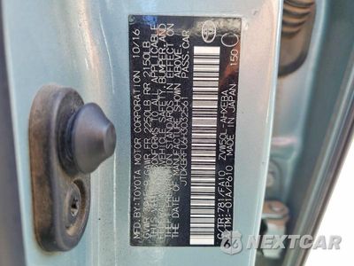 Zdjęcie 12 z 12 samochodu: 2017 TOYOTA PRIUS TWO VIN:JTDKBRFU6H3032561 - miniatura