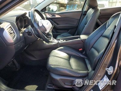 Zdjęcie 7 z 12 samochodu: 2018 MAZDA 3 TOURING VIN:3MZBN1V32JM204846 - miniatura