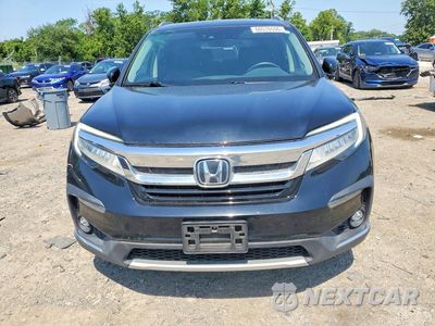 Piąte zdjęcie samochodu w środku: 2019 HONDA PILOT ELITE VIN:5FNYF6H01KB053965 - miniatura