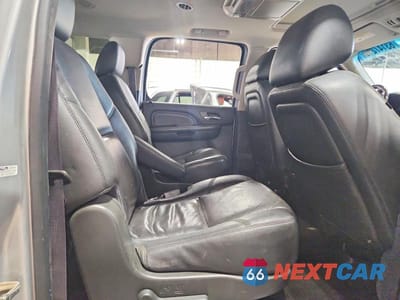 Zdjęcie 11 z 13 samochodu: 2012 GMC YUKON XL DENALI VIN:1GKS2MEF2CR275364 - miniatura
