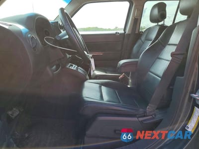 Zdjęcie 7 z 13 samochodu: 2014 JEEP PATRIOT LIMITED VIN:1C4NJRCBXED558393 - miniatura