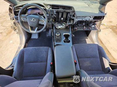 Zdjęcie 8 z 13 samochodu: 2024 LEXUS RZ 300E VIN:JTJABABB3RA003319 - miniatura