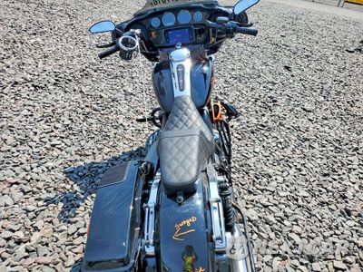Zdjęcie 6 z 9 samochodu: 2018 HARLEY-DAVIDSON FLHX STREET GLIDE VIN:1HD1KBC16JB657260 - miniatura