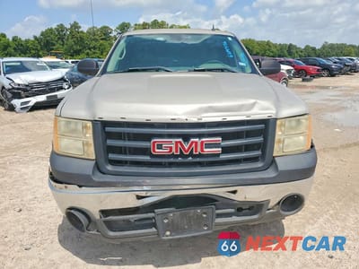 Piąte zdjęcie samochodu w środku: 2008 GMC SIERRA C15 VIN:1GTEC14C08Z255181 - miniatura