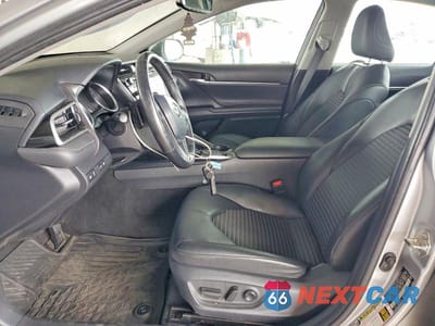 Zdjęcie 7 z 13 samochodu: 2018 TOYOTA CAMRY HYBRID SE VIN:4T1B21HK8JU006357 - miniatura