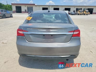 Zdjęcie 6 z 12 samochodu: 2013 CHRYSLER 200 LX VIN:1C3CCBAB3DN635579 - miniatura