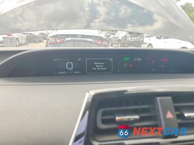 Zdjęcie 9 z 12 samochodu: 2021 TOYOTA PRIUS LE VIN:JTDKAMFU2M3147206 - miniatura