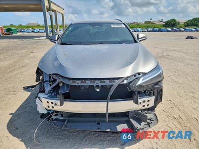Piąte zdjęcie samochodu w środku: 2025 LEXUS NX 250 BASE VIN:2T2ADCAZ7SC030575 - miniatura