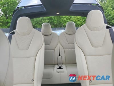 Zdjęcie 10 z 13 samochodu: 2023 TESLA MODEL X VIN:7SAXCBE58PF372786 - miniatura