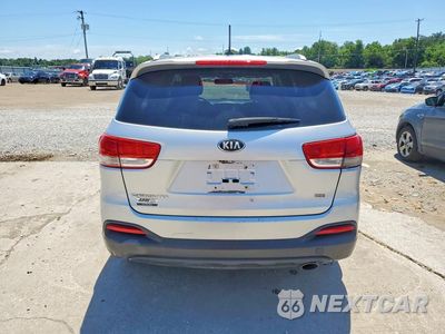 Zdjęcie 6 z 13 samochodu: 2016 KIA SORENTO LX VIN:5XYPG4A34GG123959 - miniatura