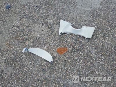 Zdjęcie 9 z 10 samochodu: 2011 HONDA PCX VIN:MLHJF2806B5002177 - miniatura
