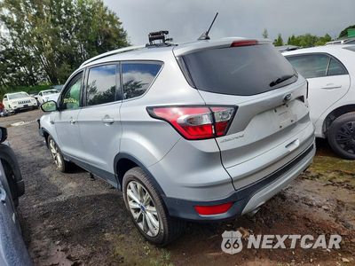 Drugie zdjęcie samochodu z przodu: 2018 FORD ESCAPE TITANIUM VIN:1FMCU0J92JUA42707 - miniatura