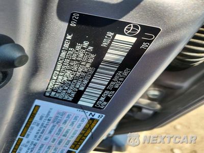 Zdjęcie 13 z 13 samochodu: 2020 TOYOTA C-HR XLE VIN:NMTKHMBX0LR116835 - miniatura