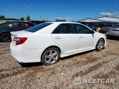 Trzecie zdjęcie samochodu z tyłu: 2012 TOYOTA CAMRY SE VIN:4T1BF1FKXCU593221 - miniatura